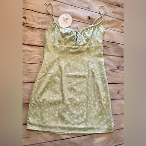 NWT Cute floral dress